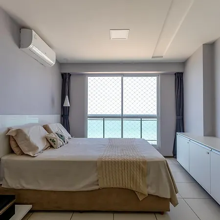 Apartamento Modern Beachfront W. Magnificent Seaview