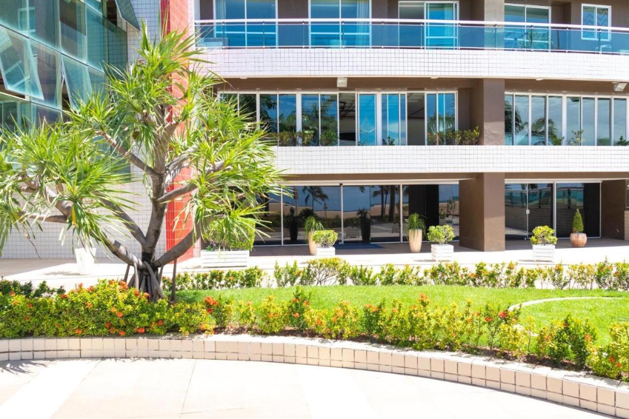 Modern Beachfront W. Magnificent Seaview Apartment *