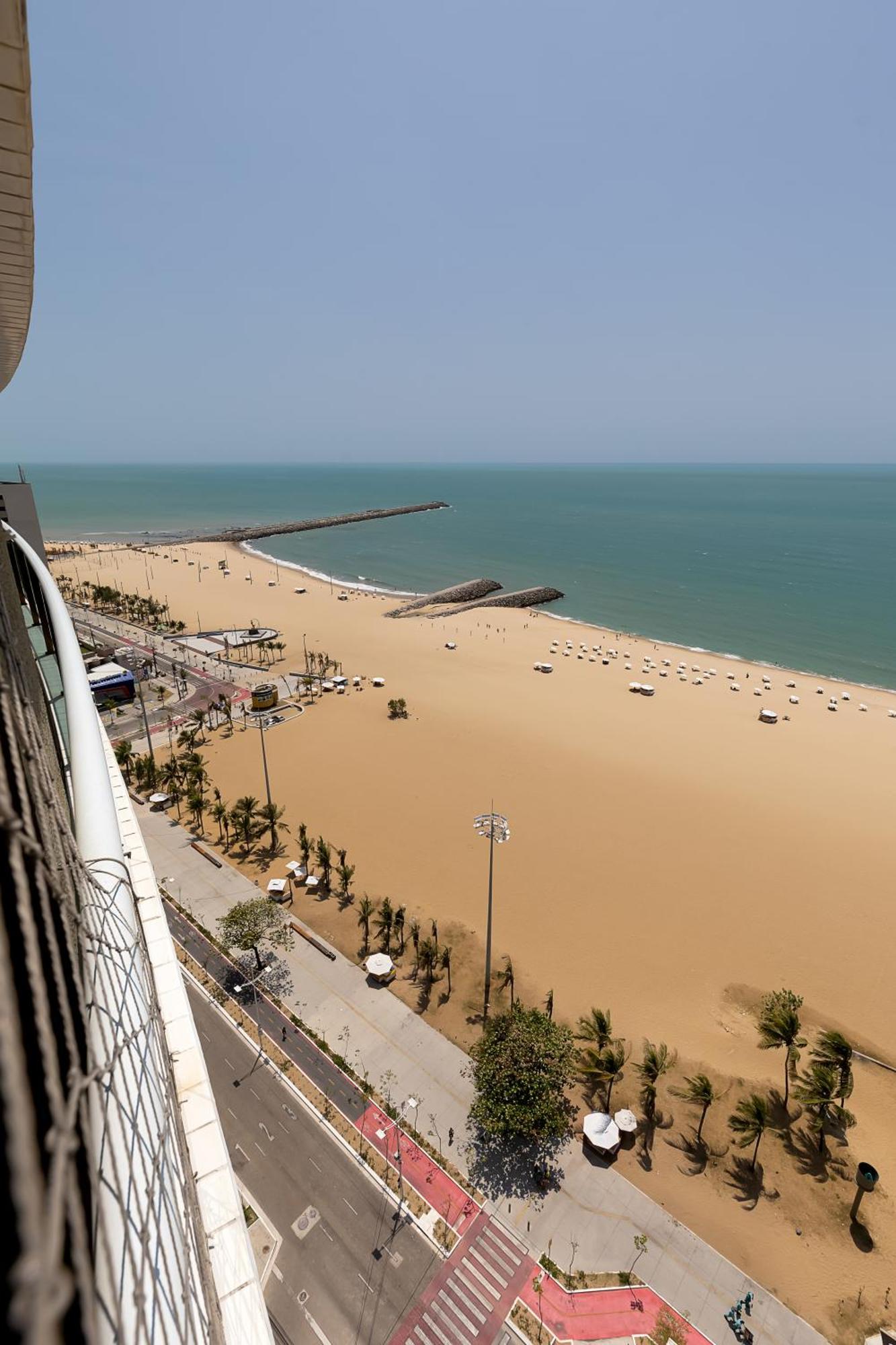Apartment Modern Beachfront W. Magnificent Seaview *