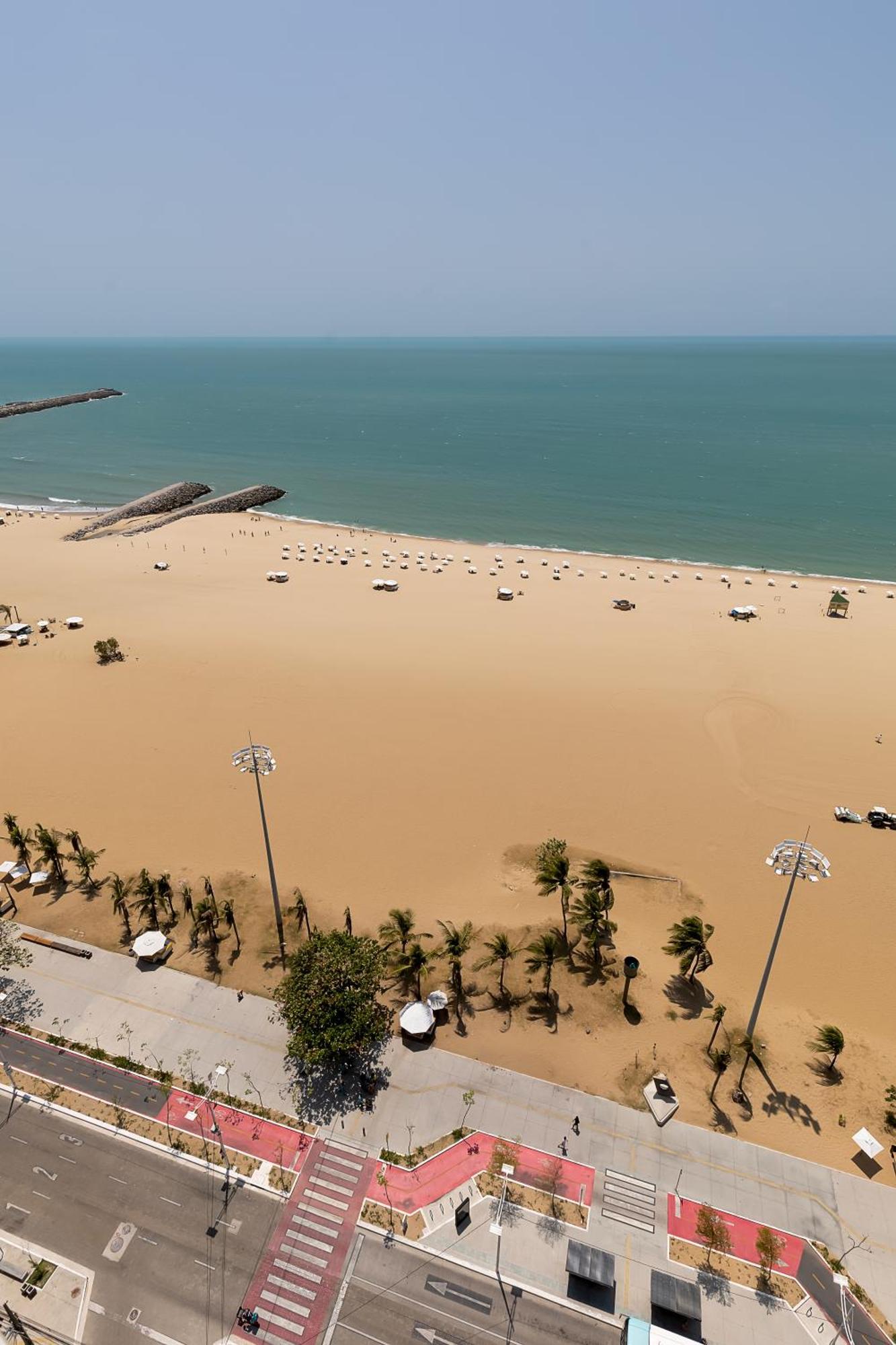 Apartment Modern Beachfront W. Magnificent Seaview *