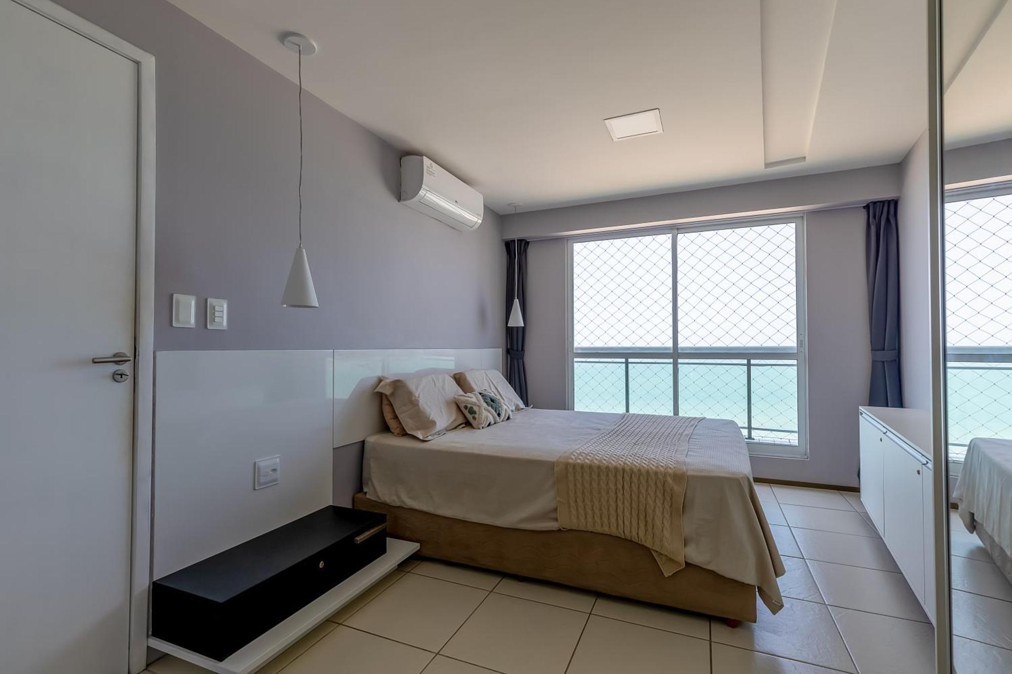 Modern Beachfront W. Magnificent Seaview Apartment *